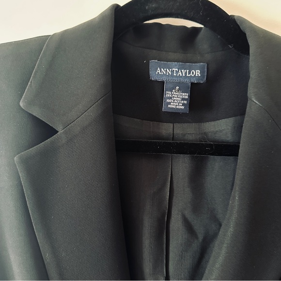 Ann Taylor Blazer, Size 8, Black - Picture 8 of 15